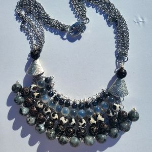 GENUINE GEMSTONES COLLAR LENGTH necklace  laboradite, sugar heart agate, onyx..